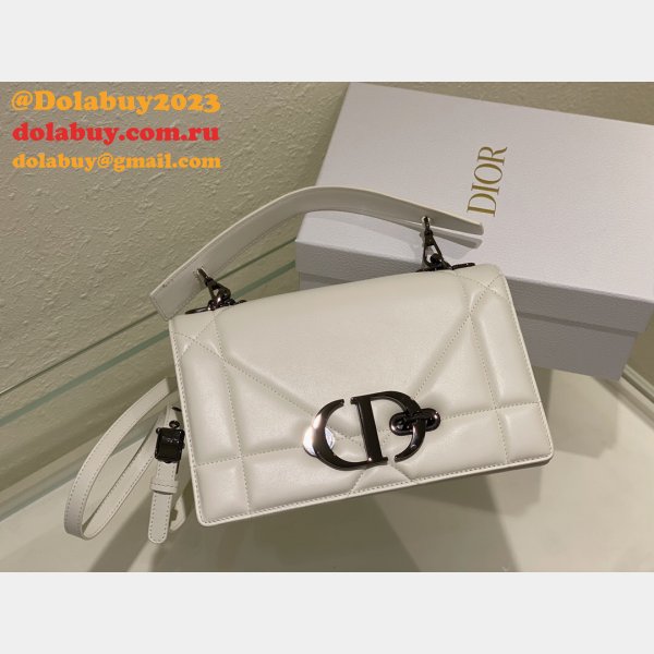 Christian Dior AAA+ Replica M5821 The Best Tote Bag